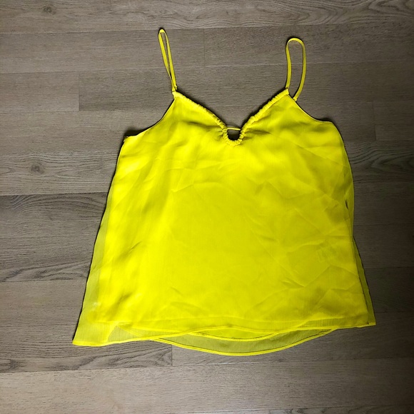 Dynamite Flowy Tank Top - Picture 2 of 2